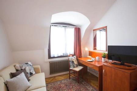 Helios Apartman - 82