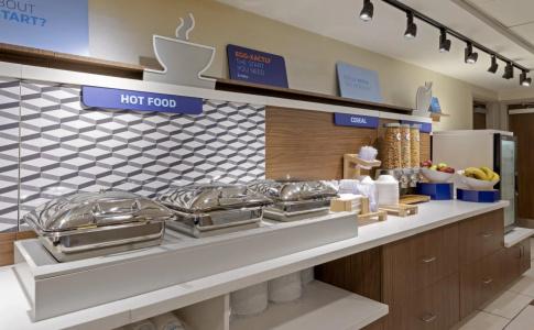 Holiday Inn Express & Suites-Golden Valley, an IHG - 21