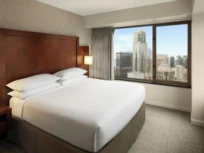 Renaissance Seattle - 103