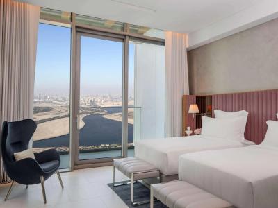 Sls Dubai & Residences - 8