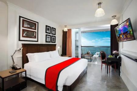 Pattaya Modus Beachfront Resort - 44
