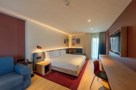 Hampton By Hilton Alicante Airport - 3