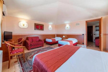 Riviera Airport, Sure Hotel Collection by Best Western - 90