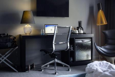 Scandic Front - 24