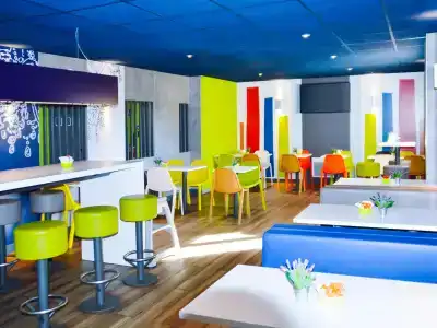 Ibis Budget Hyères - 22