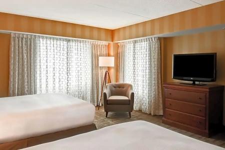 DoubleTree Fallsview & Spa by Hilton - - 50