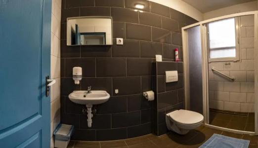 Absolut City Hostel - 29