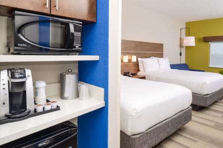Holiday Inn Express & Suites - St. Petersburg - Madeira Beach, an IHG - 29