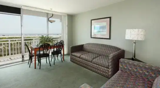 Crusader Oceanfront - 6
