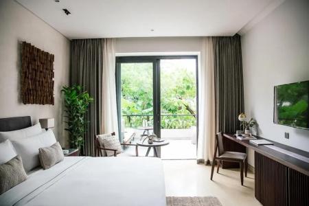 Treeline Urban Resort - 26