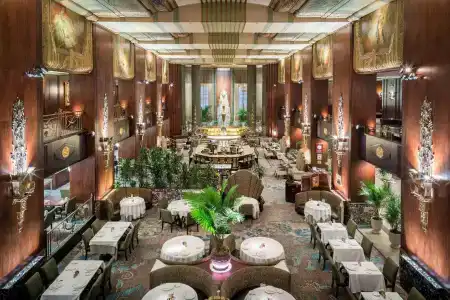 Hilton Netherland Plaza - 31