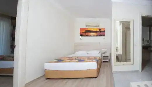 Gardenia Beach - 63