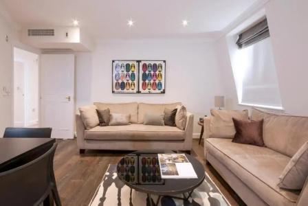 Manson Place - 212
