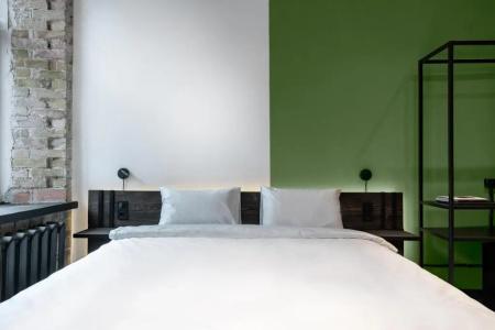Globe Runner Hostel - 36