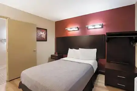 Quality Inn Elk Grove-Sacramento - 40