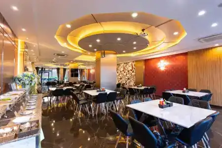 The Centris - 13