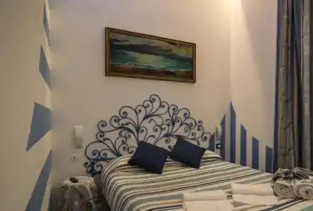 Teresa Rooms & Suites - 18