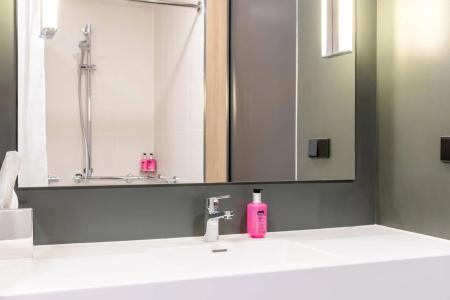Moxy Utrecht - 7