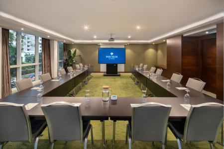 Park Regis Singapore - 30