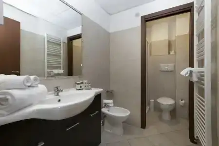 ApartAnghel - 8