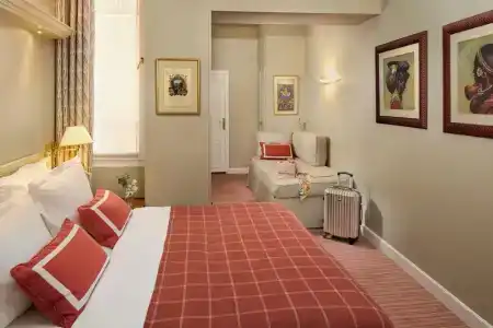 Relais Du Louvre - 72