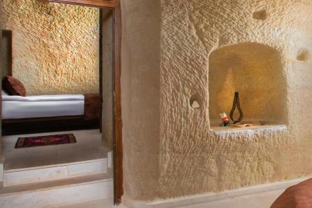 Romantic Cave - 17