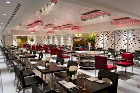 New York Marriott Marquis - 25