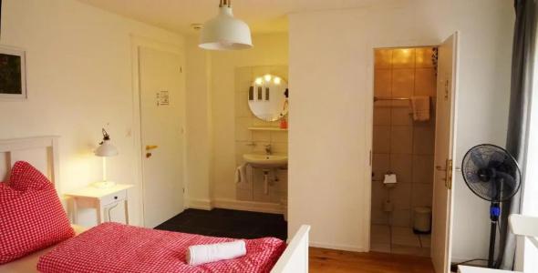 Adventure Guesthouse Interlaken - 86