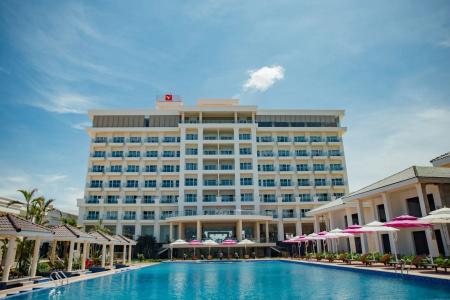 Gold Coast Resort & Spa - 11