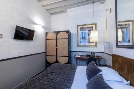 Dauphine Saint Germain - 5