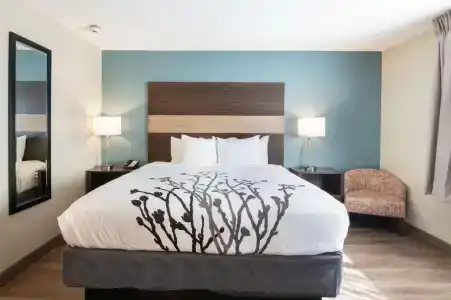 Hawthorn Suites by Wyndham Fort Benning - 24