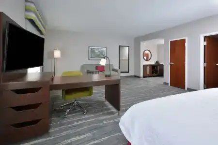 Hampton Inn & Suites Charlotte Northlake - 0