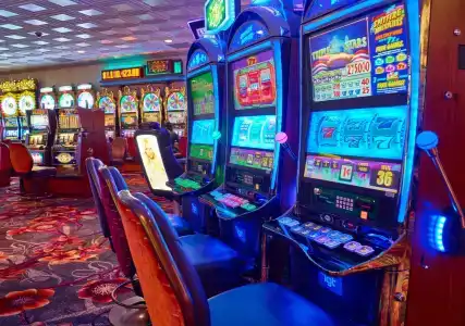 California and Casino - 14