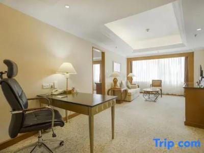 Crowne Plaza Qingdao, an IHG - 95