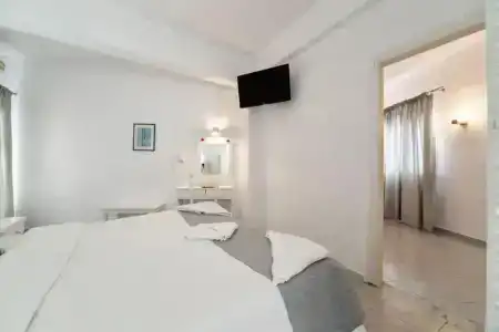 Artemis Suites - 109
