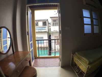 Roof View Place - 7