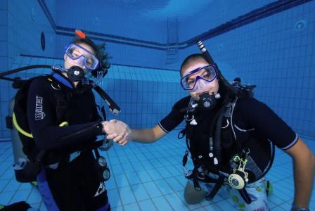 Camel Dive Club & - Boutique - 21