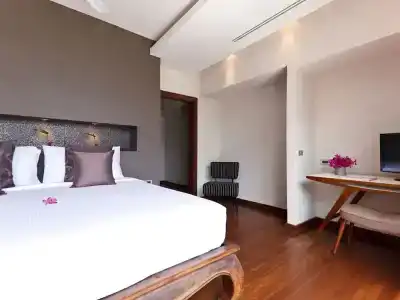 Inasia - 20