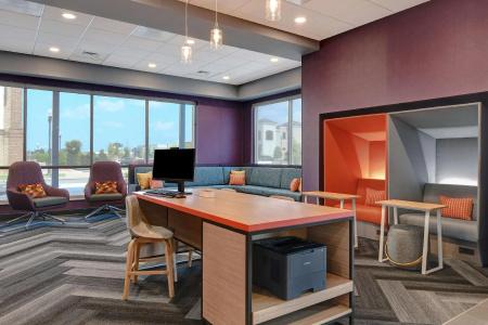 Homewood Suites by Hilton-North - 10