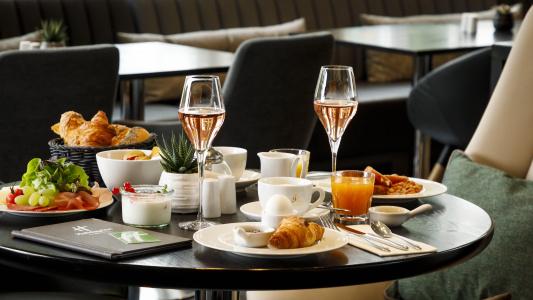 Holiday Inn Dresden - Am Zwinger, An Ihg - 20