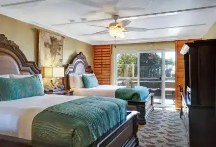 Pacific Terrace - 108
