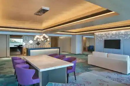 Le Meridien - 267