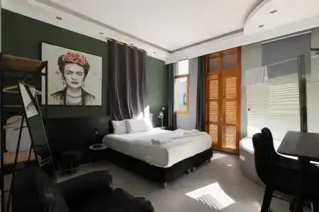 Residence Suites - 6