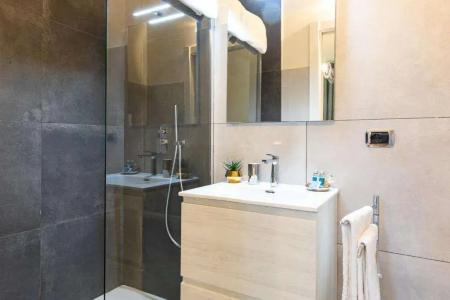 b&b Too Cute 2b Str8 - 48