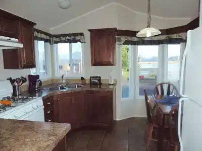 Paradise Cove Rv & Marina - 33