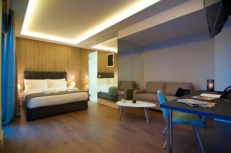 Athens Platinum Rooms and Suites - 35