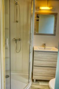 Camping Resort Les Champs Blancs - 7