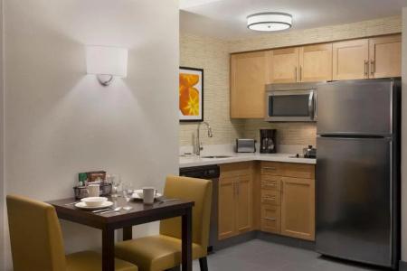 Cambridge Suites - 26