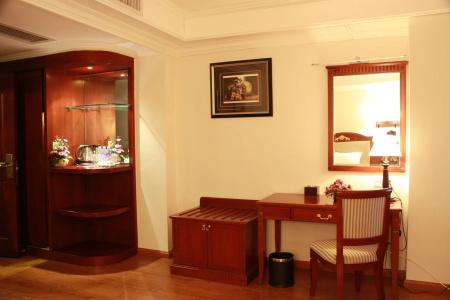 Lux Riverside & Apartment - 19