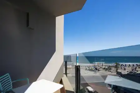 Steris Elegant Beach & - 89